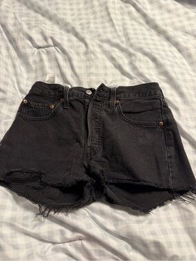 Levi’s shorts